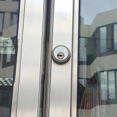 Door lock - Torrance